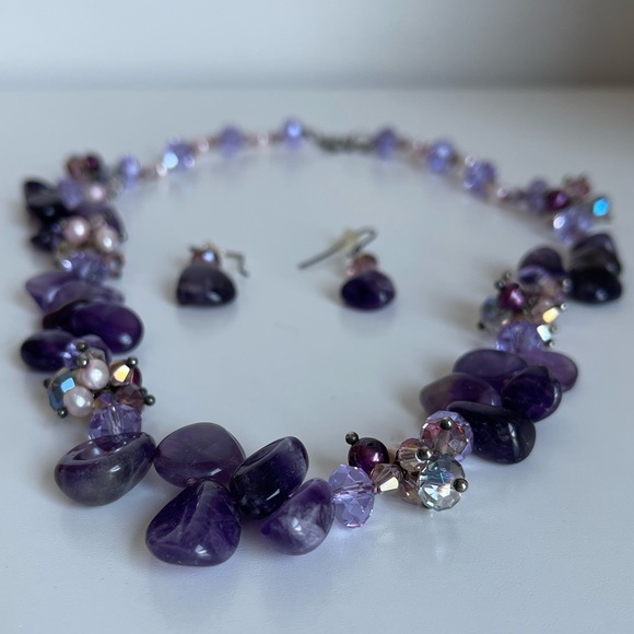 💕3/20$ NWOT Purple Bead and Stone Necklace and Earring Set - Picture 4 of 5